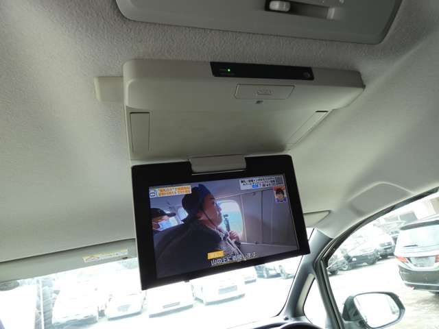 TOYOTA VOXY 2014 Image 31