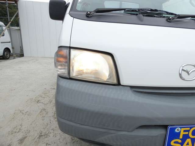 MAZDA BONGO TRUCK 2WD 2004 Image 31