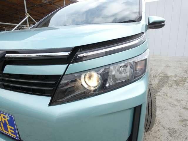 TOYOTA VOXY 2014 Image 31