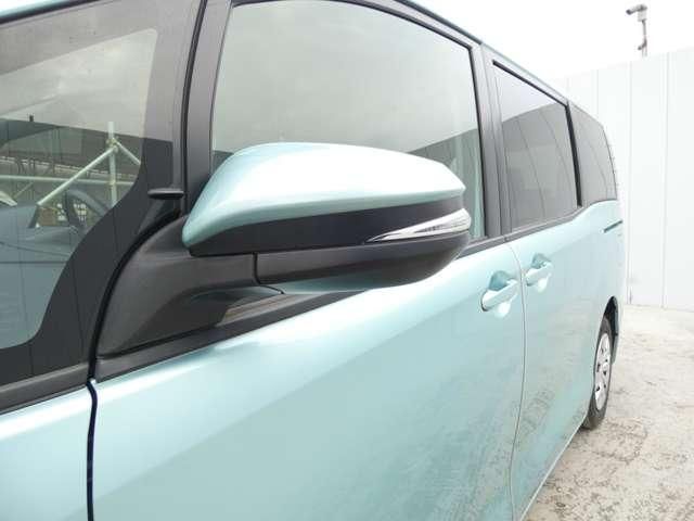 TOYOTA VOXY 2014 Image 31