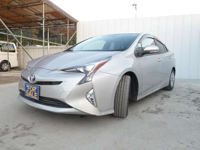 TOYOTA PRIUS 2017 Image 31
