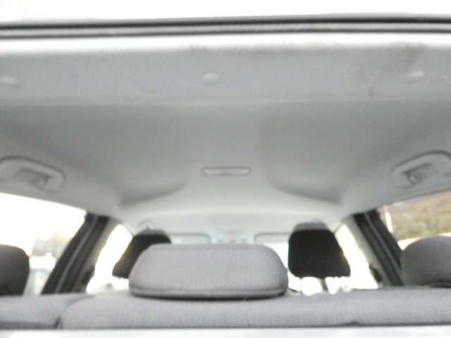 TOYOTA PRIUS 2017 Image 31