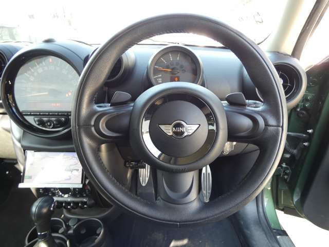 BMW MINI COOPER CROSSOVE 2014 Image 31