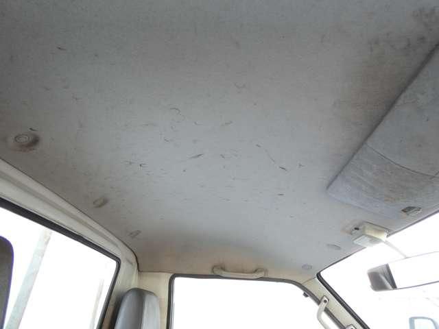 MITSUBISHI DELICA TRUCK 2WD 2002 Image 31