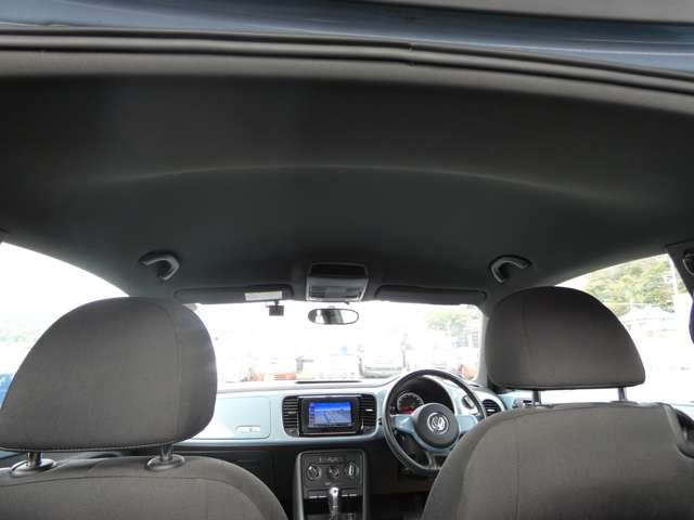 VOLKSWAGEN THE BEETL 2014 Image 31