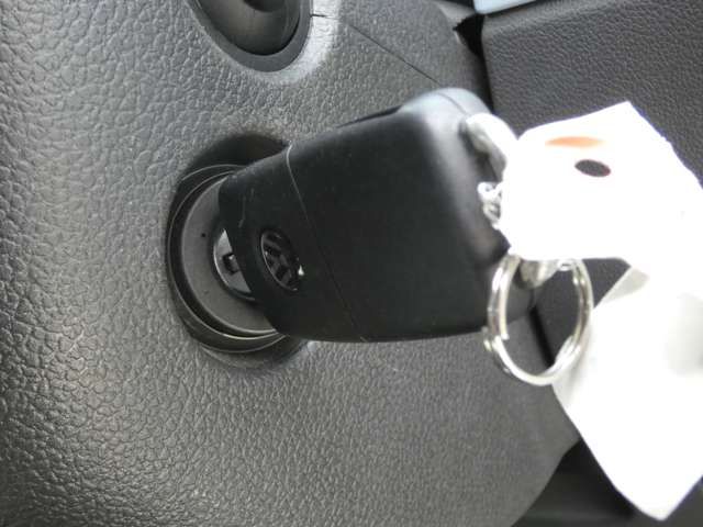 VOLKSWAGEN THE BEETL 2014 Image 31