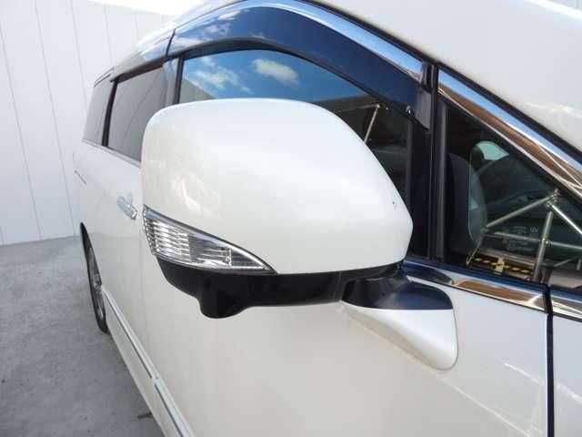 NISSAN ELGRAND 2010 Image 31