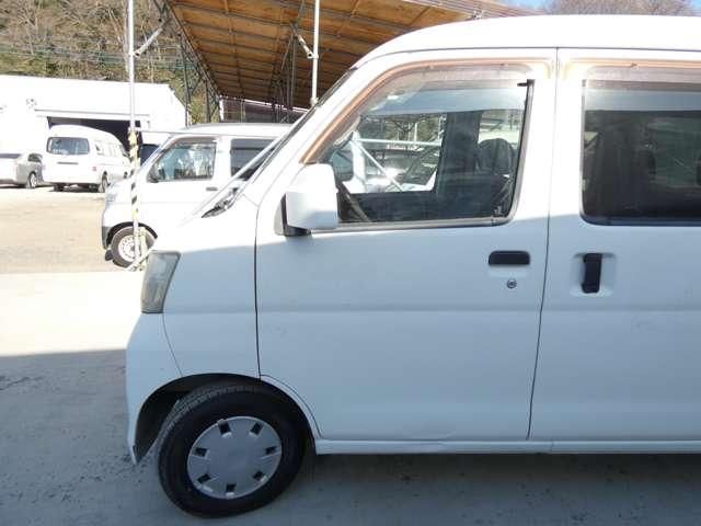 DAIHATSU HIJET CARGO 4WD 2009 Image 31