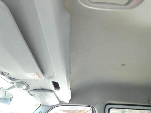 DAIHATSU HIJET CARGO 4WD 2009 Image 31