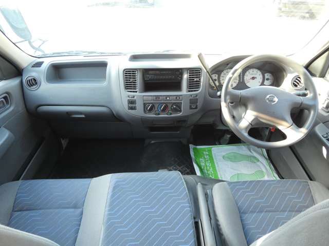 NISSAN CARAVAN MICROBUS 2005 Image 31