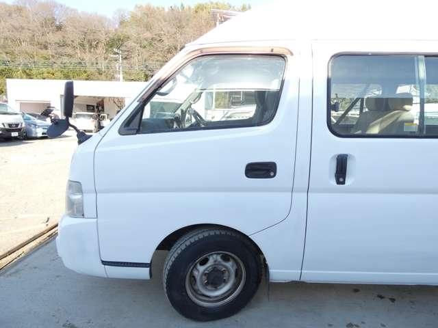 NISSAN CARAVAN MICROBUS 2005 Image 31