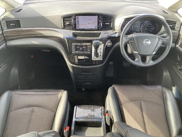 NISSAN ELGRAND  4WD 2015 Image 31