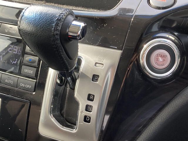 NISSAN ELGRAND  4WD 2015 Image 31