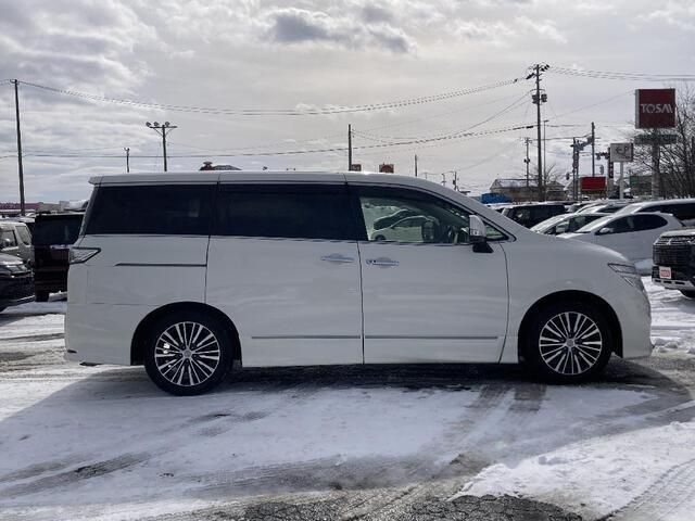 NISSAN ELGRAND  4WD 2015 Image 31