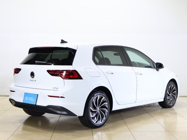 VOLKSWAGEN GOLF 2023 Image 31