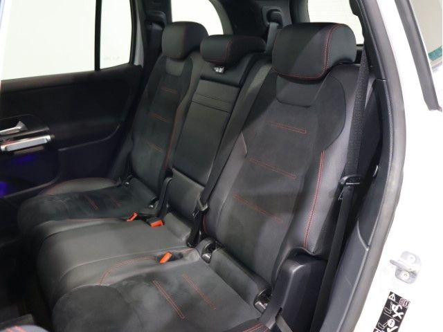 MERCEDES BENZ GLB 2023 Image 31