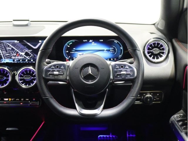 MERCEDES BENZ GLB 2023 Image 31
