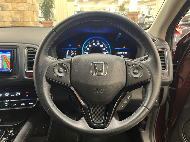 HONDA VEZEL HYBRID 2015 Image 31