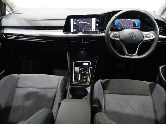 VOLKSWAGEN GOLF 2023 Image 31