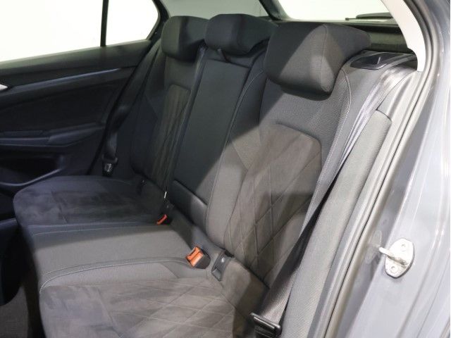 VOLKSWAGEN GOLF 2023 Image 31