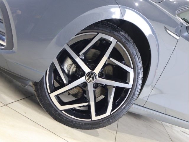 VOLKSWAGEN GOLF 2023 Image 31