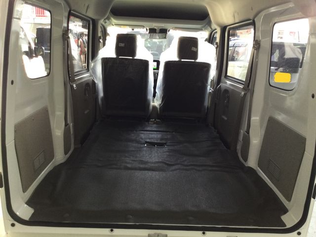 MAZDA SCRUM VAN 2025 Image 31