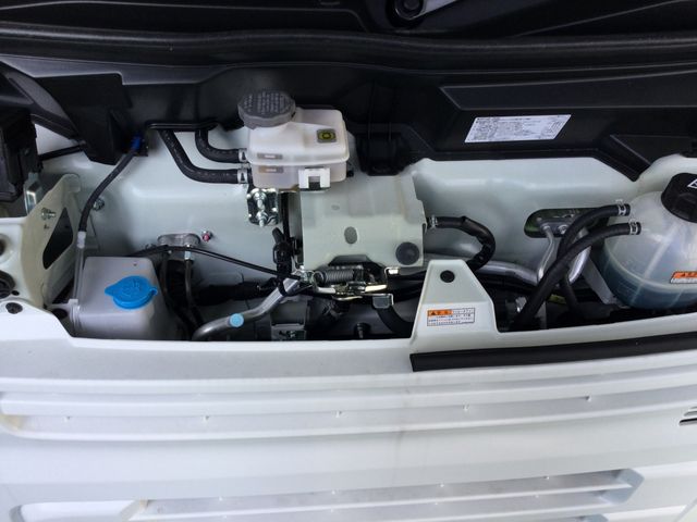 MAZDA SCRUM VAN 2025 Image 31