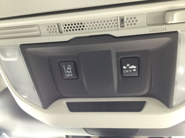 SUBARU FORESTER 2022 Image 31