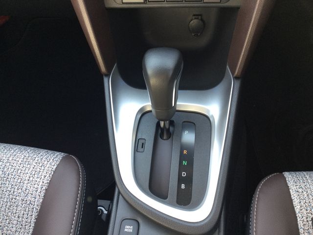 TOYOTA YARIS CROSS HYBRID 2022 Image 31