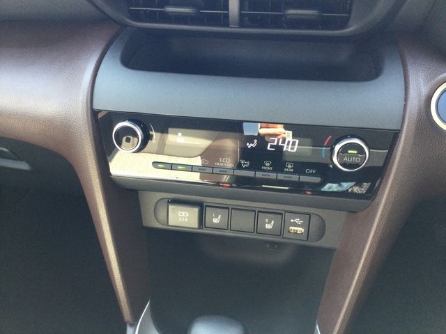 TOYOTA YARIS CROSS HYBRID 2022 Image 31