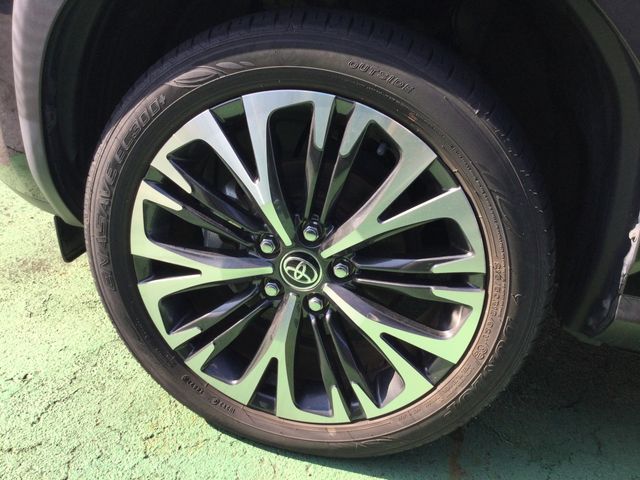 TOYOTA YARIS CROSS HYBRID 2022 Image 31