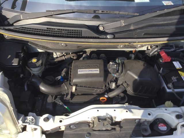 HONDA N BOX 2015 Image 31