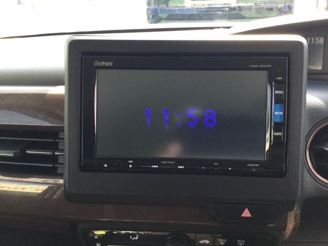 HONDA N BOX 2019 Image 31