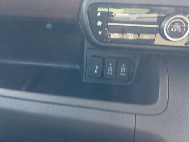 HONDA N BOX 2019 Image 31