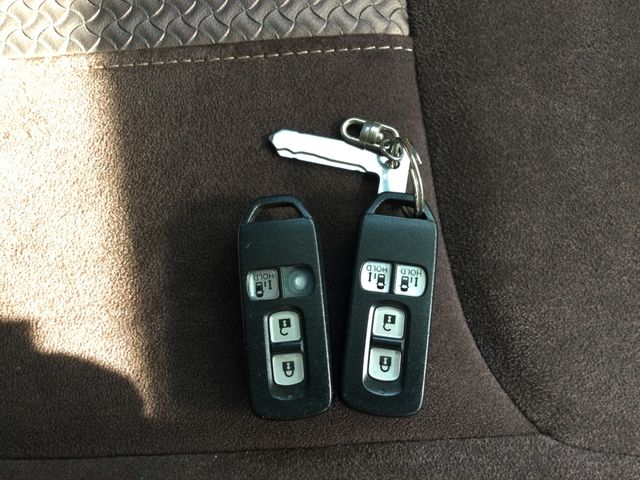 HONDA N BOX 2019 Image 31