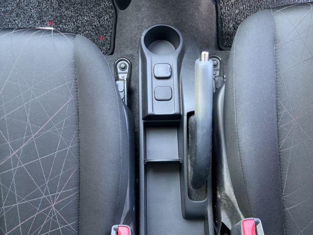 MAZDA DEMIO 2012 Image 31