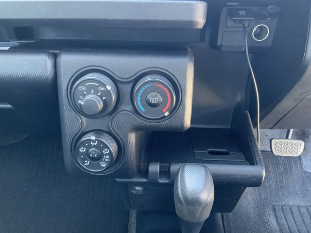 TOYOTA PROBOX VAN 2WD 2019 Image 31