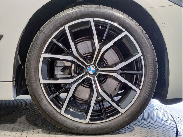 BMW 5SERIES SEDAN 2022 Image 31