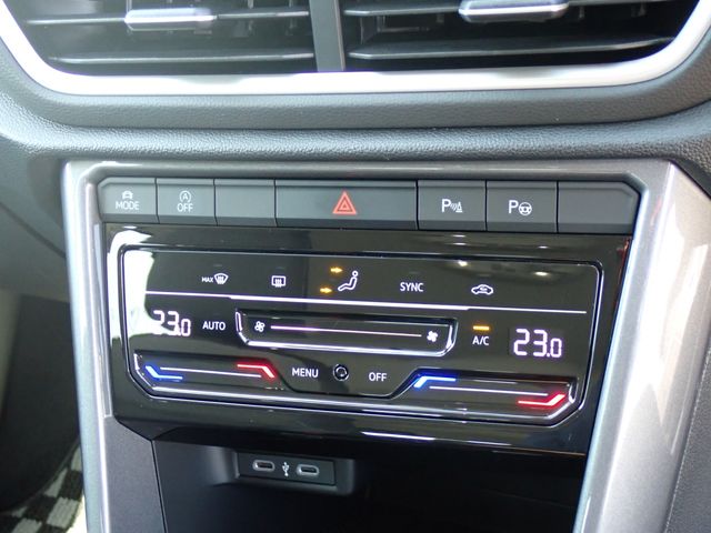 VOLKSWAGEN T-ROC 2024 Image 31