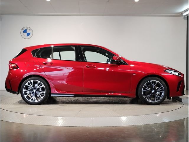 BMW 1SERIES 2025 Image 31