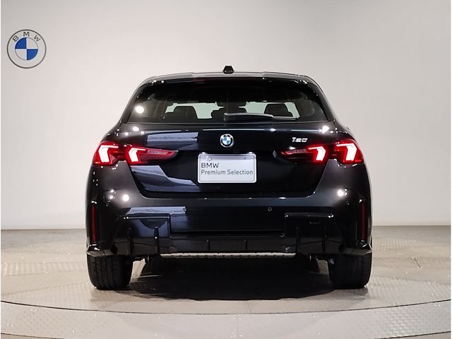 BMW 1SERIES 2025 Image 31