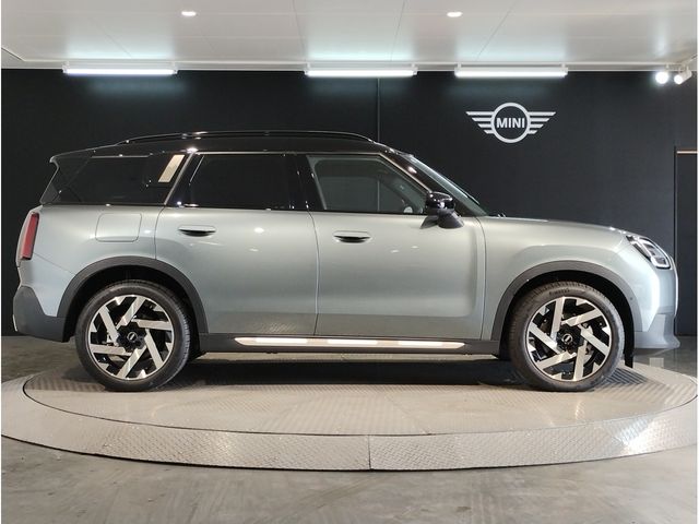 BMW MINI COUNTRYMAN 2025 Image 31