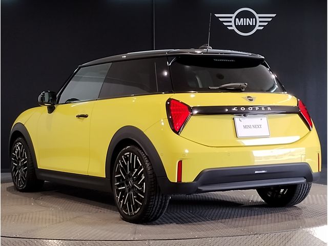 BMW MINI COOPER 2025 Image 31