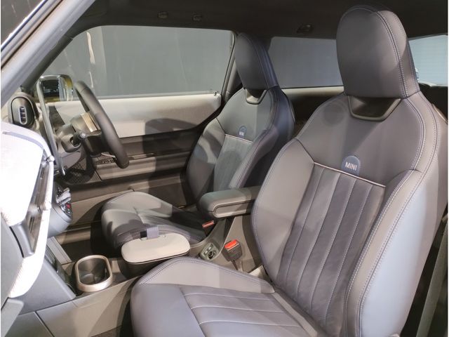 BMW MINI COOPER 2025 Image 31