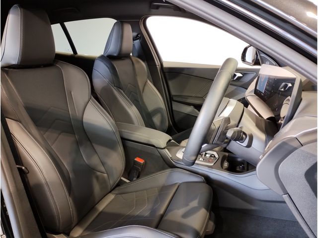 BMW 1SERIES 2025 Image 31