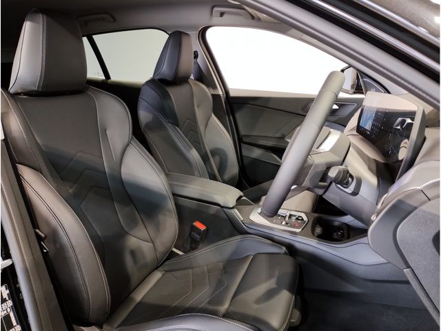 BMW 1SERIES 2025 Image 31