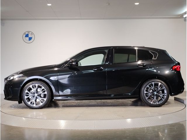 BMW 1SERIES 2025 Image 31