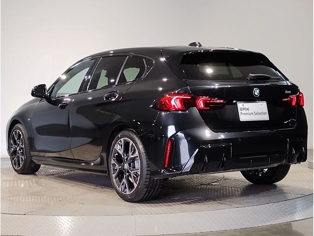 BMW 1SERIES 2025 Image 31