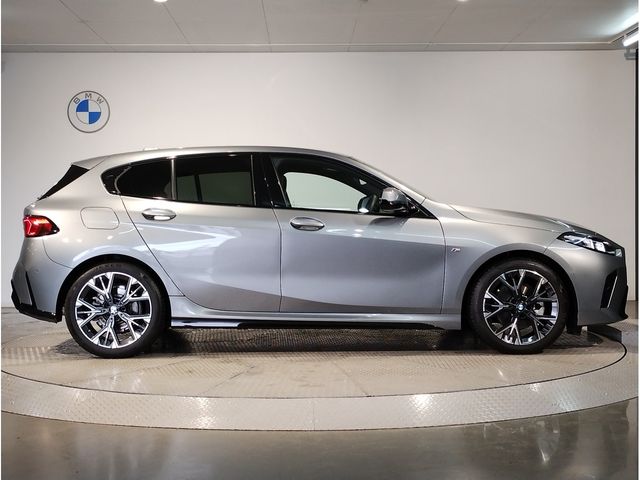 BMW 1SERIES 2025 Image 31