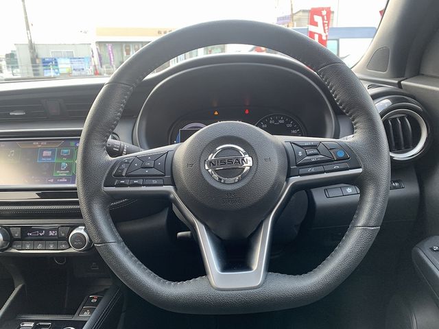 NISSAN KICKS 2023 Image 31